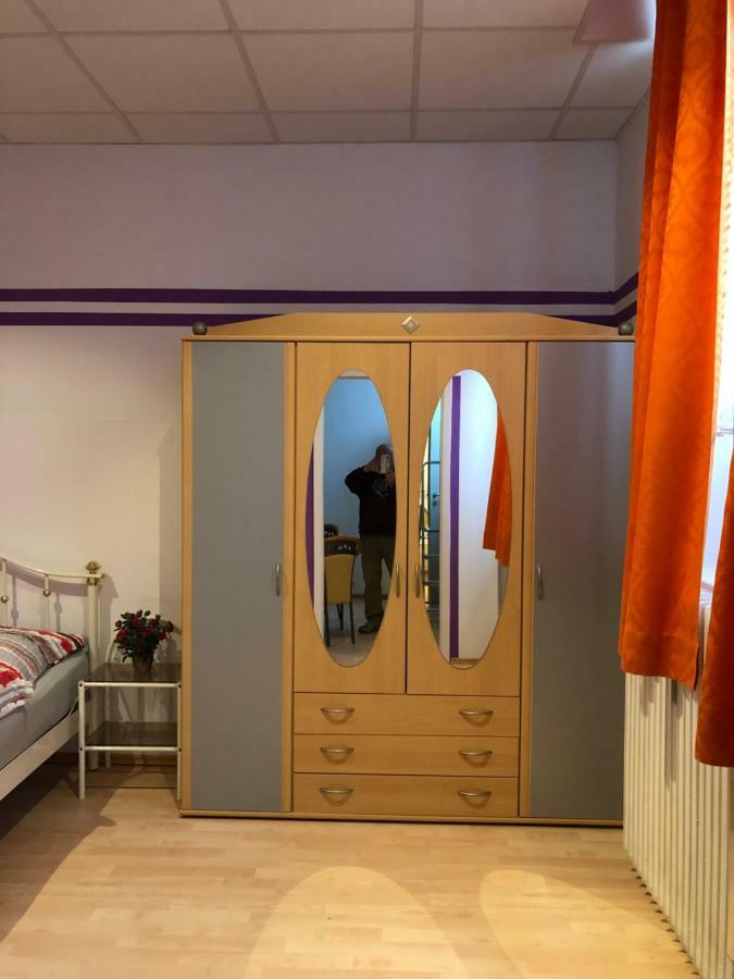 Apartment Harras Munich
